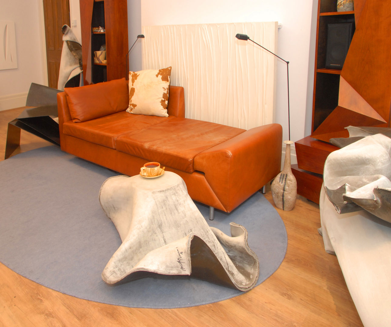 Living space Philip Michael Wolfson غرفة المعيشة Sofas & armchairs
