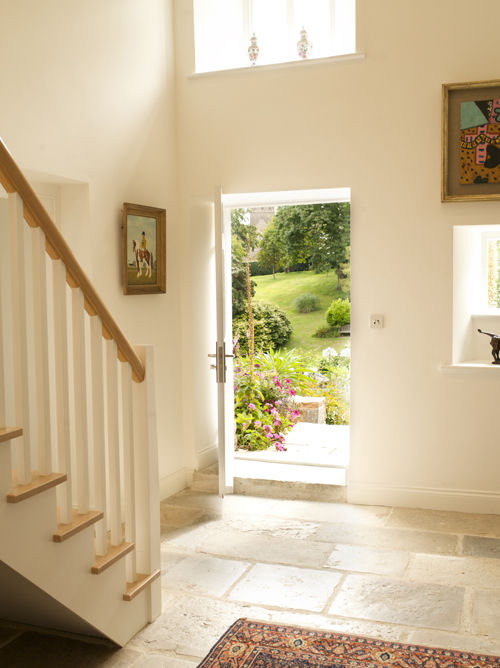 Les Fontaines, CCD Architects CCD Architects Rustic style corridor, hallway & stairs