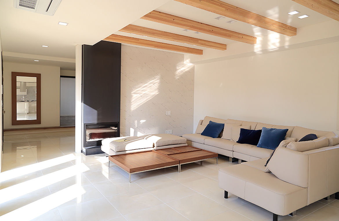 homify Salas de estar modernas