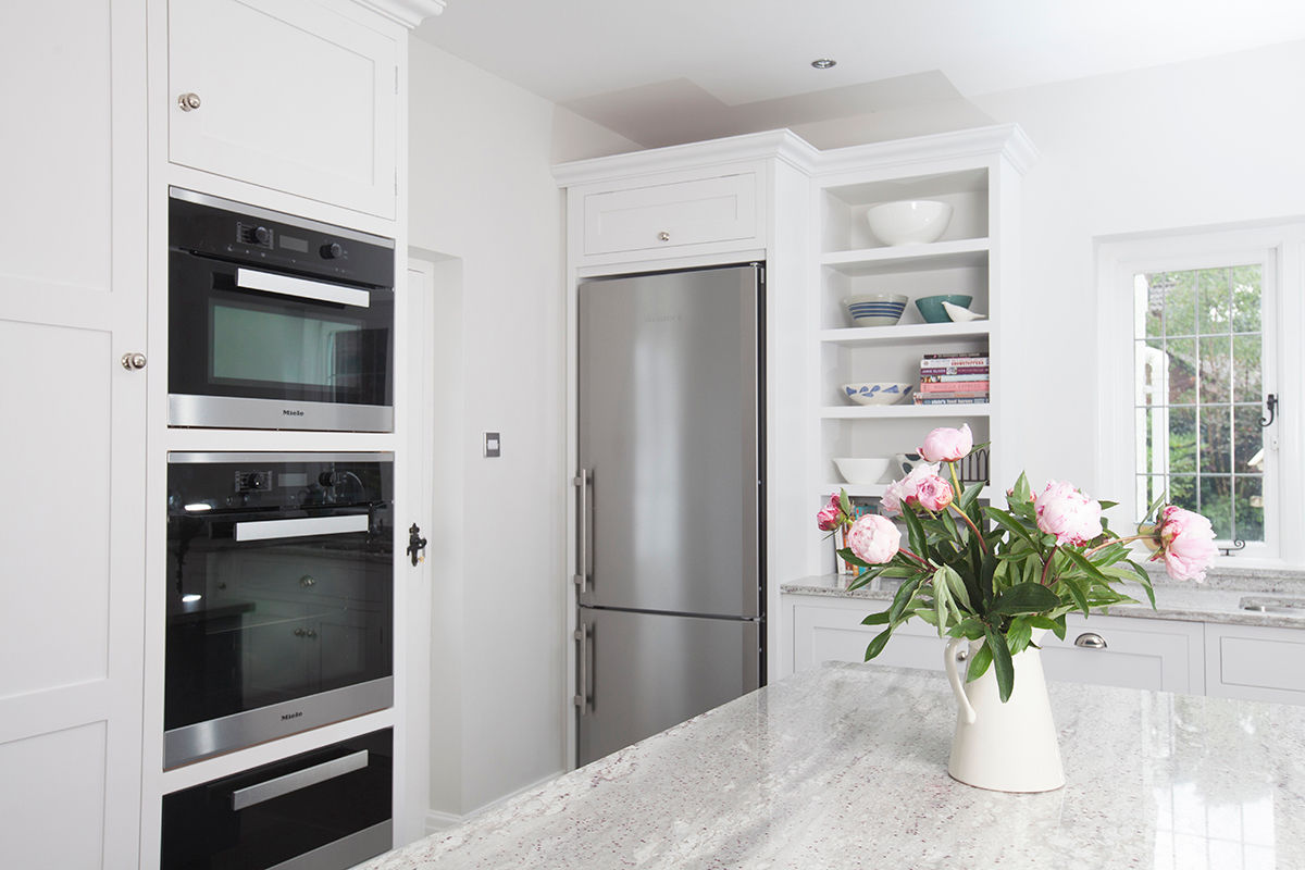 50 shades of grey, Chalkhouse Interiors Chalkhouse Interiors Classic style kitchen