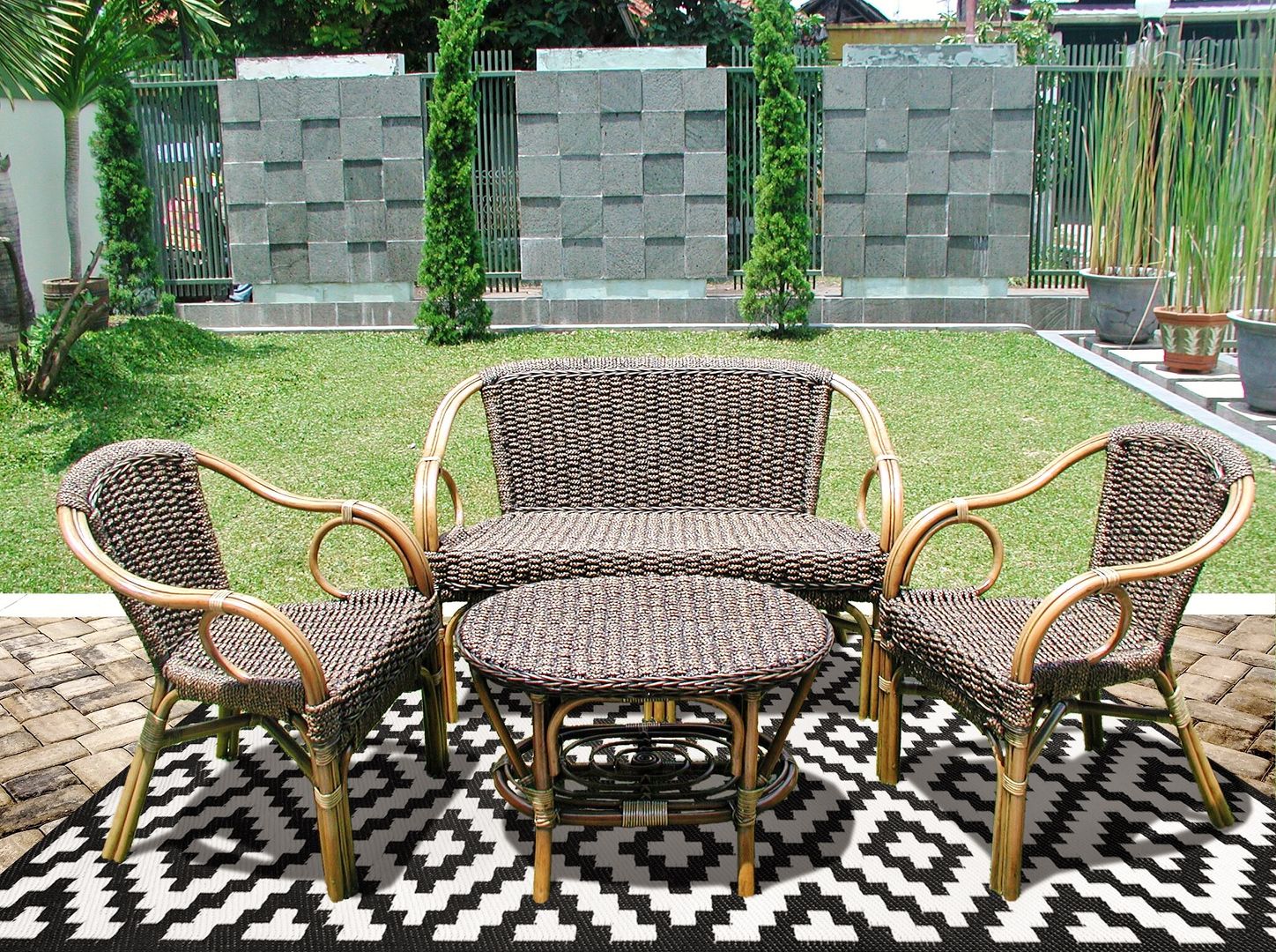 Nirvana Black White Outdoor Rug Green Decore Jardín interior Plástico Accesorios y decoración