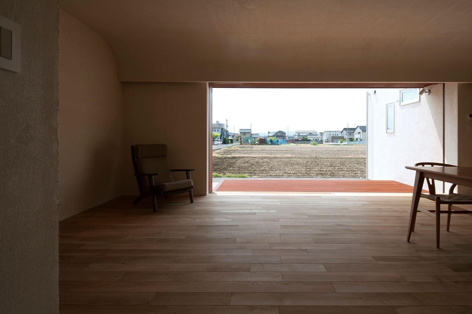 フランス漆喰のある家, 宇佐美建築設計室 宇佐美建築設計室 Classic style living room