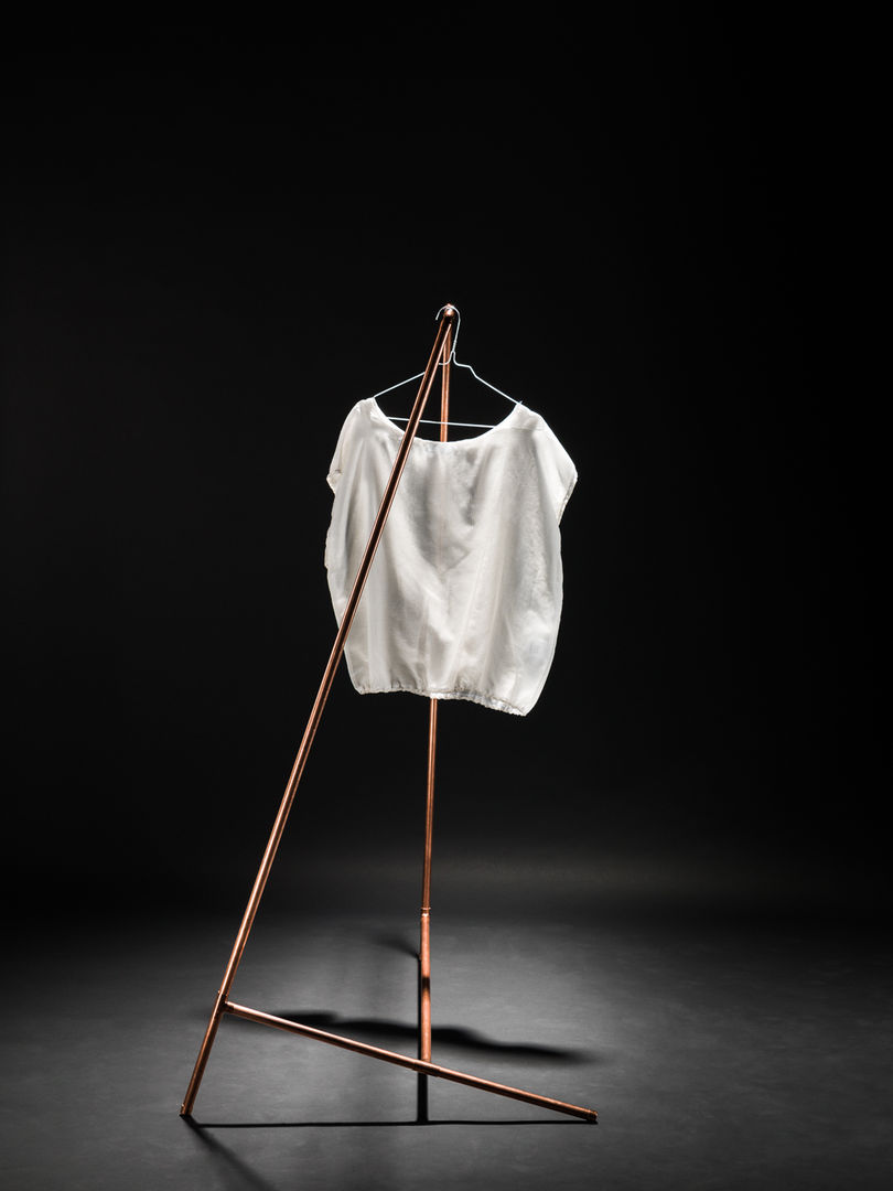 "DIY" coat rack, Phil Divi Product Design Phil Divi Product Design ミニマルスタイルの 玄関&廊下&階段 洋服ラック