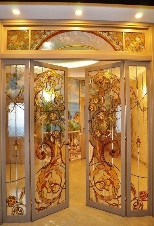 Работы, Витражная мастерская "Гранат" Витражная мастерская 'Гранат' Classic style doors Doors