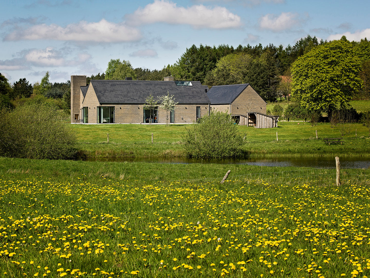 Villa G C.F. Møller Architects Casas de estilo escandinavo Ladrillos