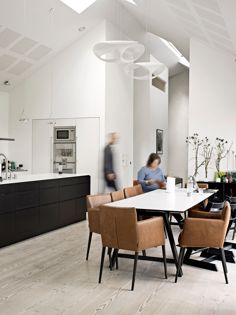 Villa G C.F. Møller Architects Kitchen Wood Wood effect