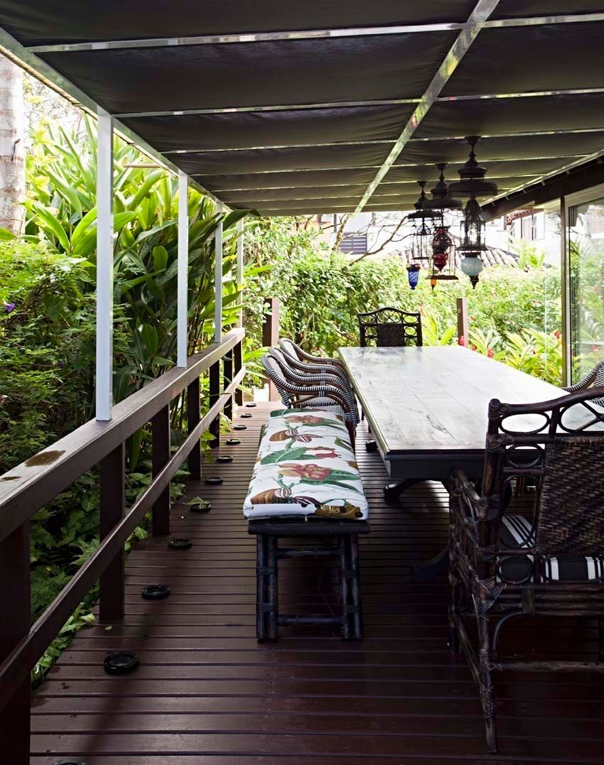 homify Tropical style balcony, veranda & terrace