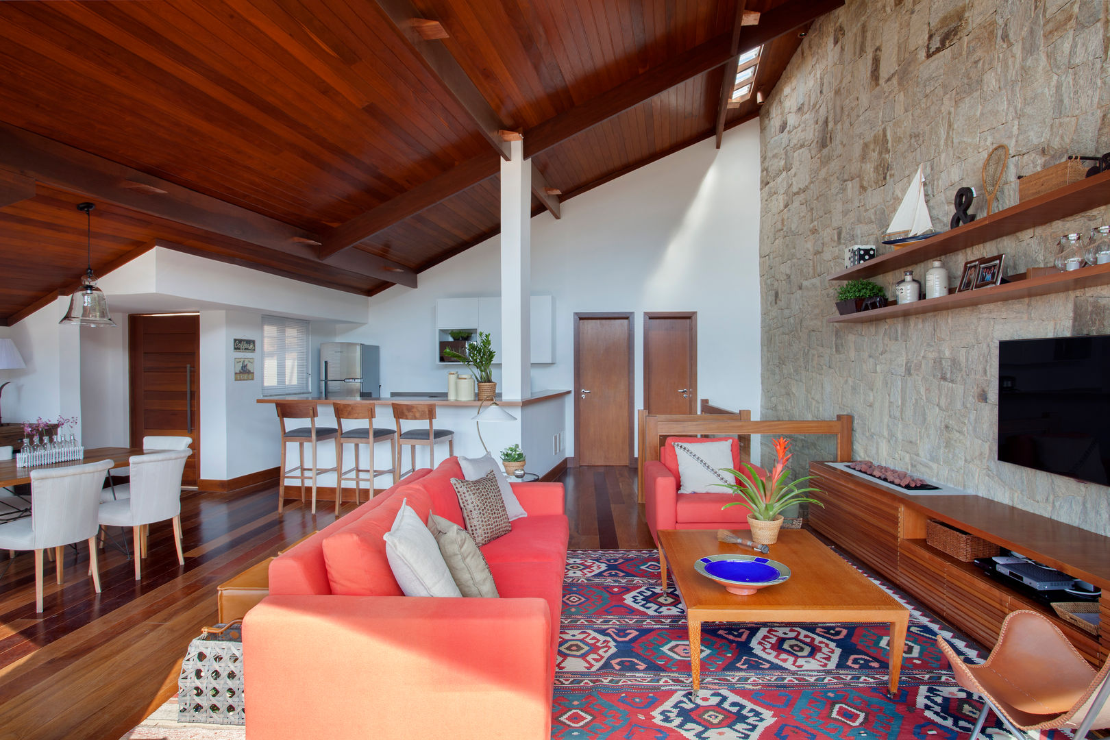 Casa Itaipava, sadala gomide arquitetura sadala gomide arquitetura Living room