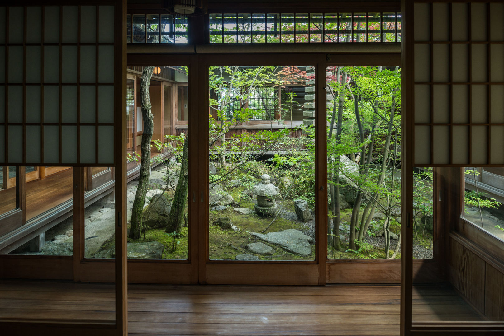 近江の庭, 株式会社近江庭園 株式会社近江庭園 Classic style garden