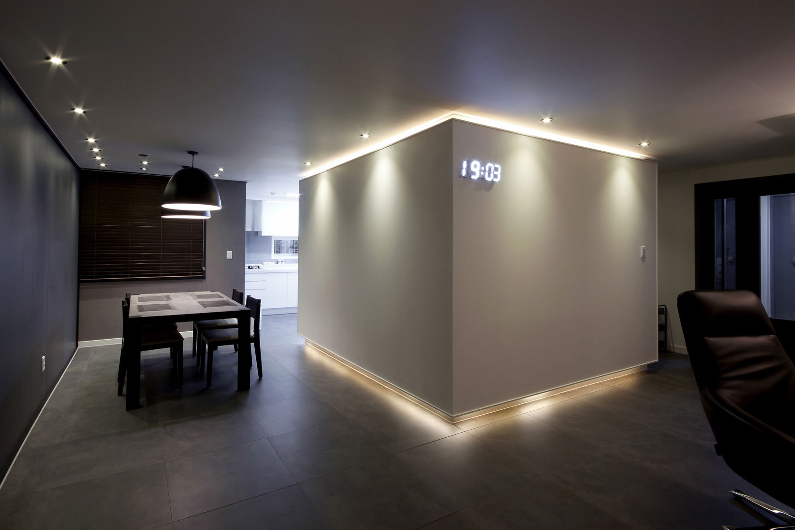 homify Salas de jantar modernas