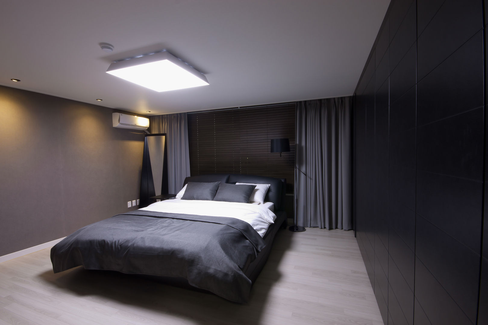 homify Modern style bedroom