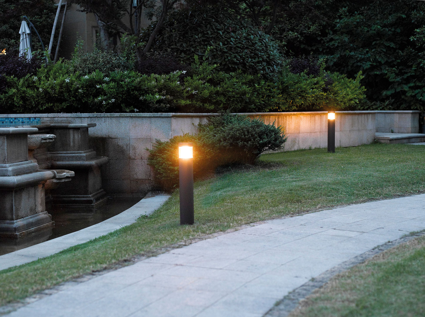 Le nuove luci per l'outdoor, Rossini Illuminazione Rossini Illuminazione Jardines modernos