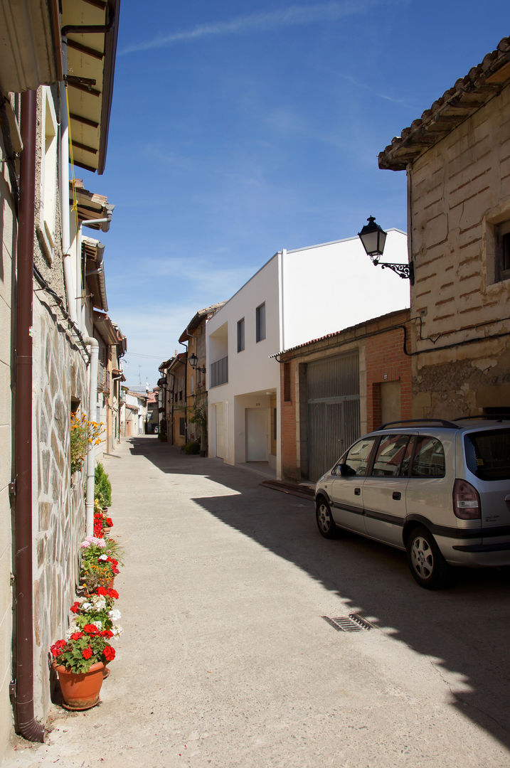 Vivienda unfamilir en Tormantos, Javier Lafita Javier Lafita Casas modernas