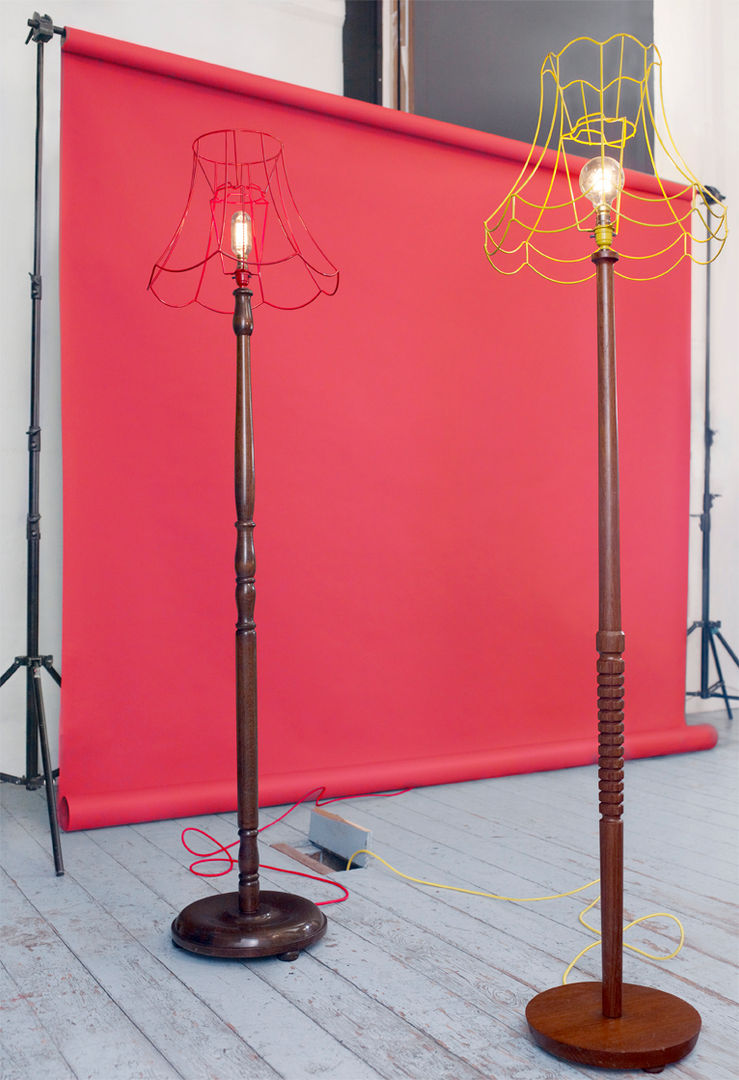Skeleton Floor Lamps Donna Walker Design Salas de estar ecléticas Iluminação
