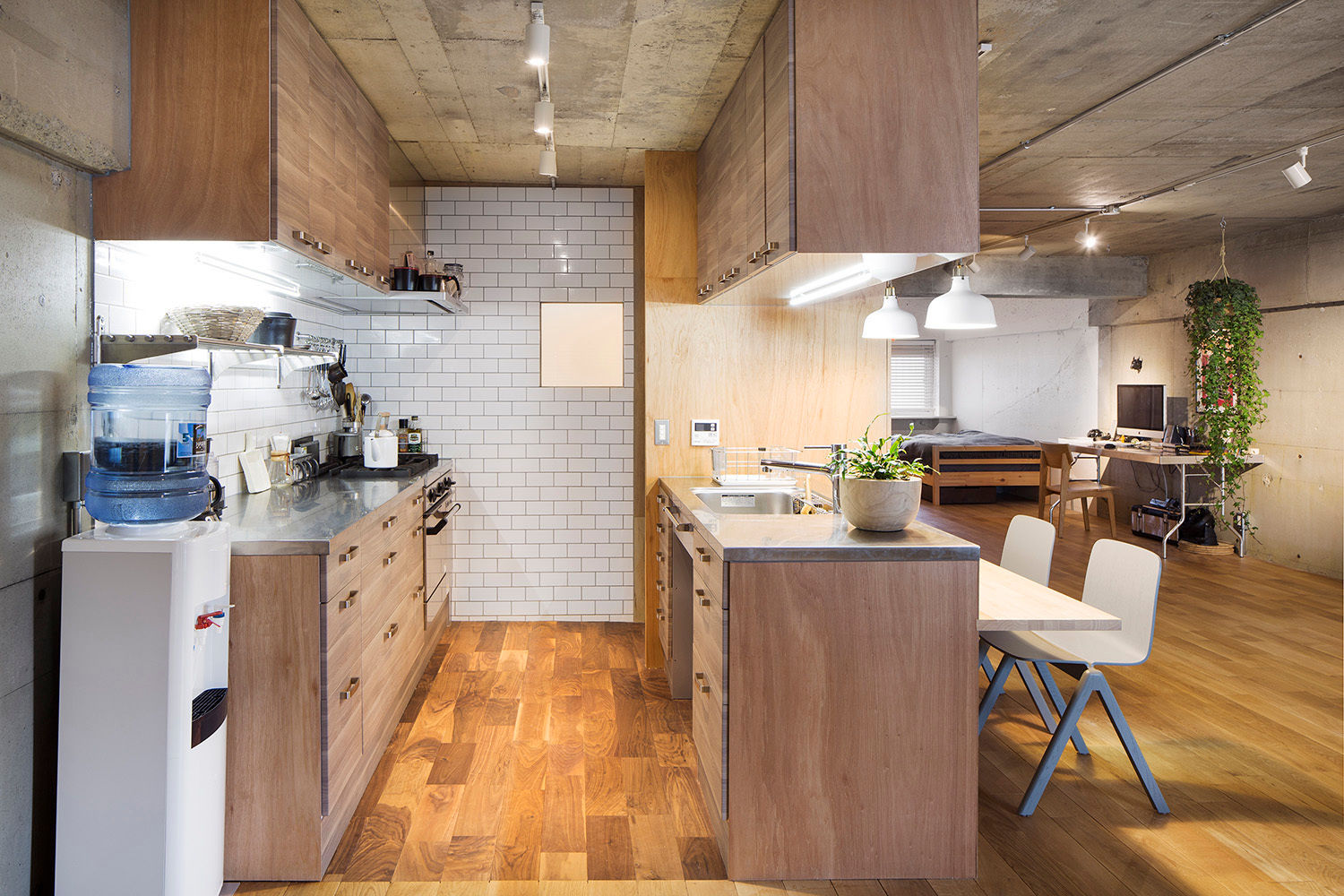 Text, 松島潤平建築設計事務所 / JP architects 松島潤平建築設計事務所 / JP architects Kitchen