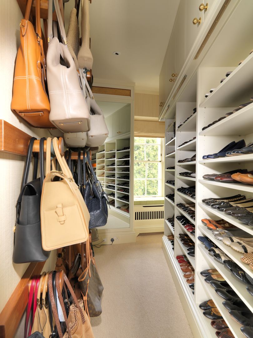 Walk in Closet with storage for Shoes and Handbags designed and made by Tim Wood Tim Wood Limited Dressing room Storage