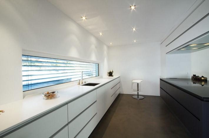 Einfamilienhaus im Schweizer Mittelland, Unica Architektur AG Unica Architektur AG Modern kitchen
