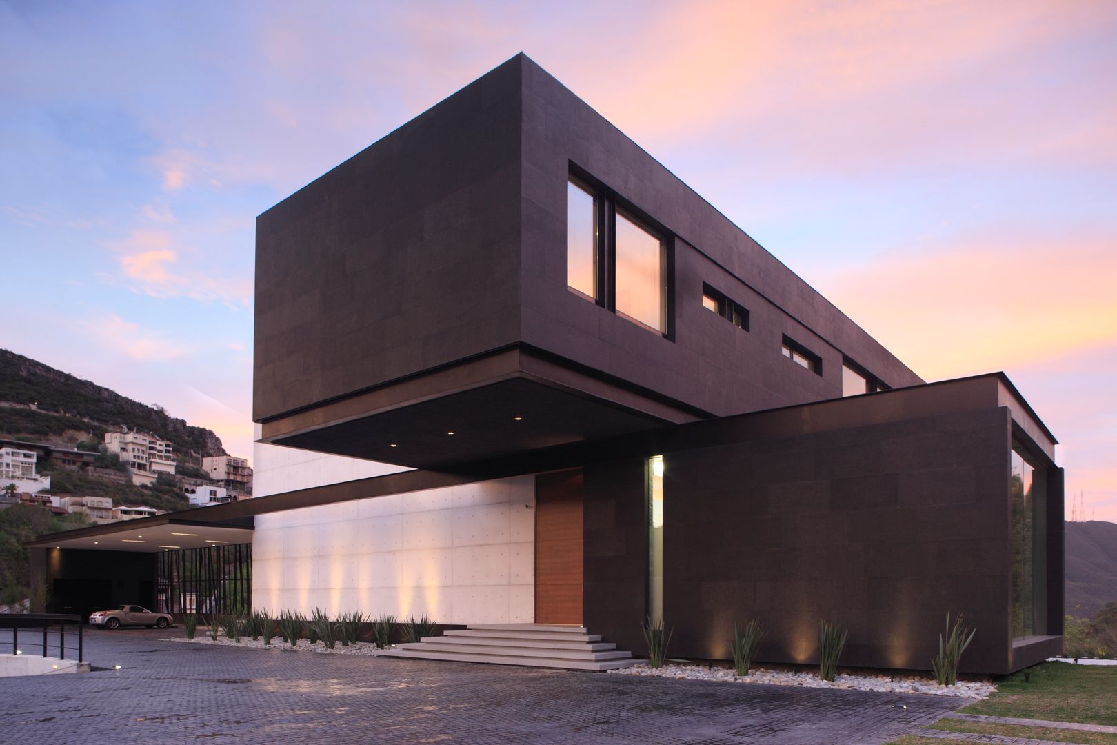 Casa BC, GLR Arquitectos GLR Arquitectos Casas estilo moderno: ideas, arquitectura e imágenes