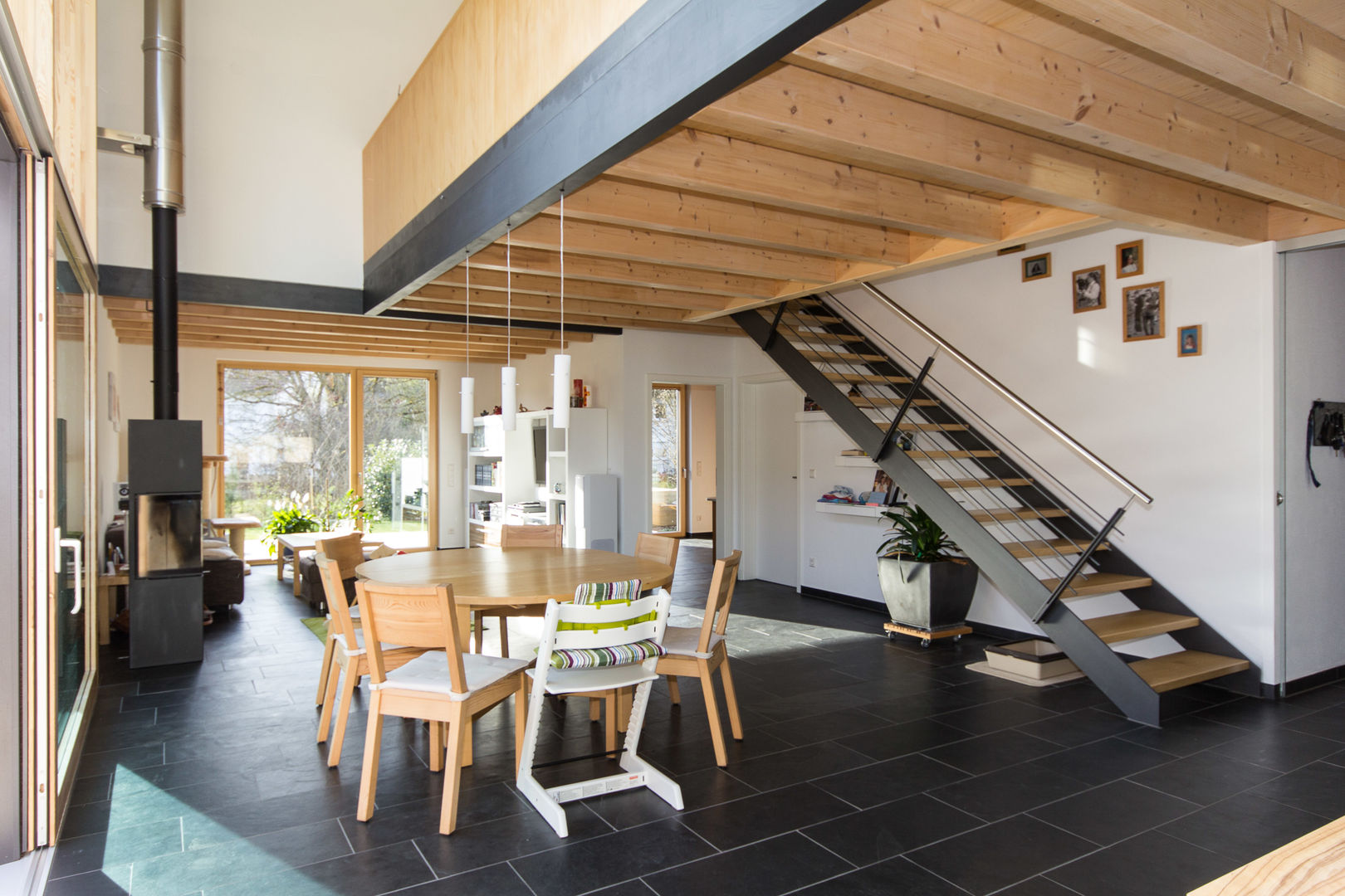 Haus OM in Seelbach, Schuler Architekten Schuler Architekten Modern dining room