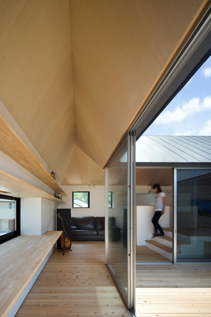 箕面森町の家, 安部秀司建築設計事務所 安部秀司建築設計事務所 Living room