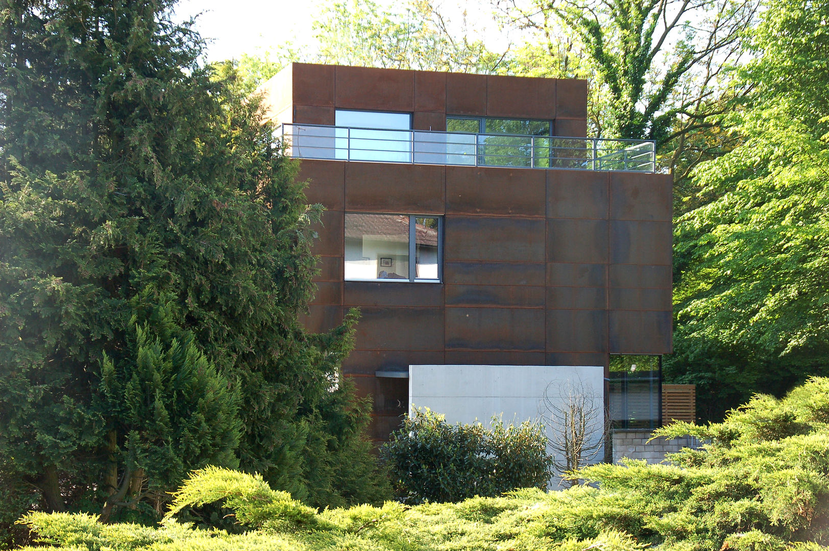 Doppelhaus Klein Grün, mbpk Architekten & Stadtplaner mbpk Architekten & Stadtplaner Casas modernas