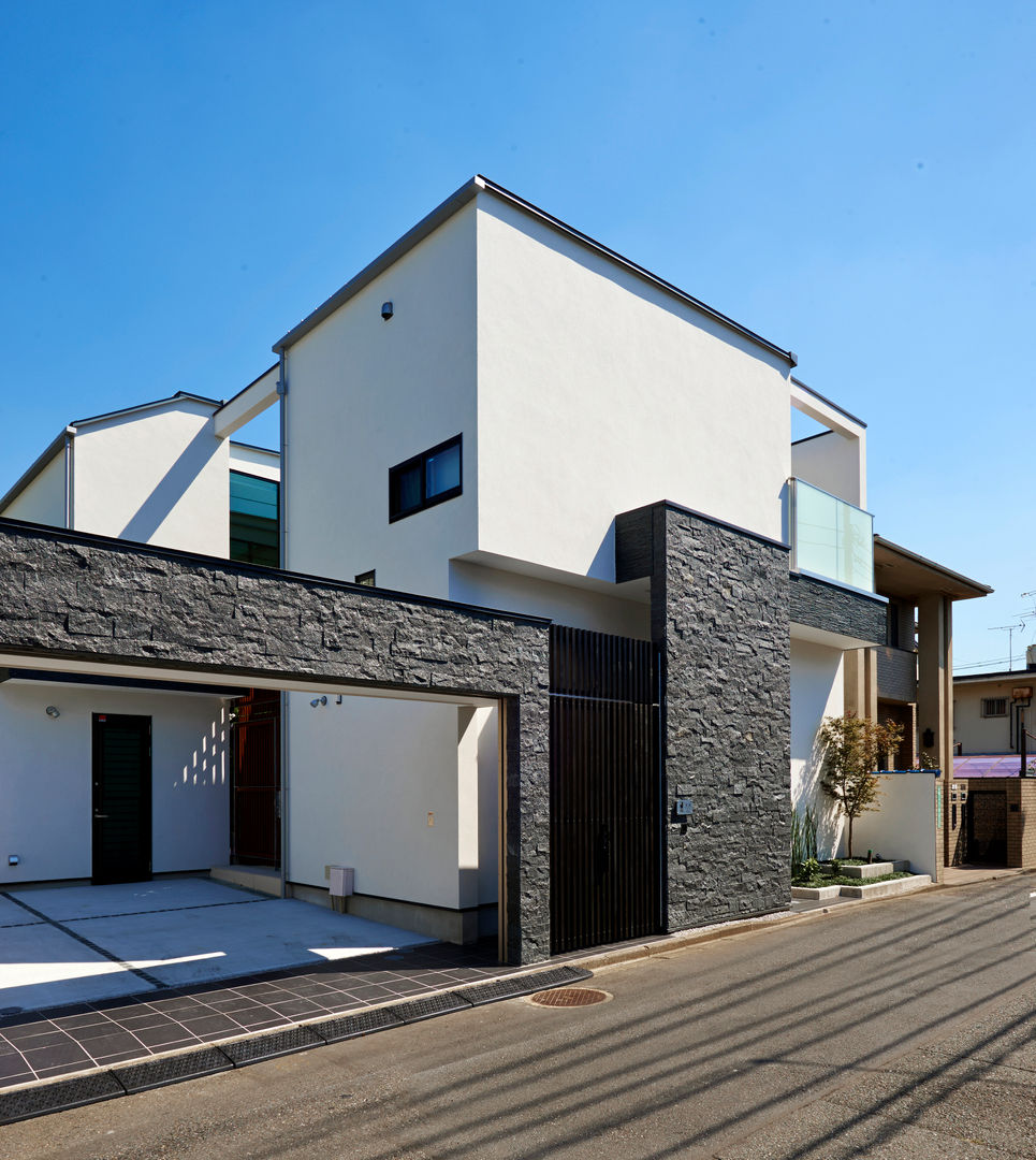 大きなキッチンに人が集う家, TERAJIMA ARCHITECTS／テラジマアーキテクツ TERAJIMA ARCHITECTS／テラジマアーキテクツ Casas modernas