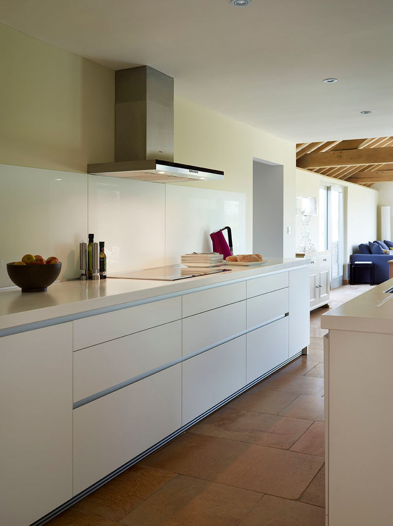 bulthaup b1 kitchen in Barn Conversion Hobson's Choice Dapur Modern