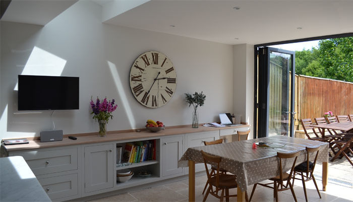 Dining area homify Modern dining room