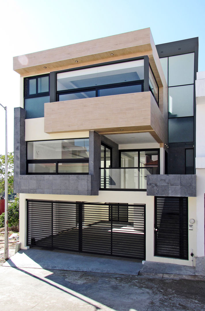 Fachada Principal homify Casas modernas