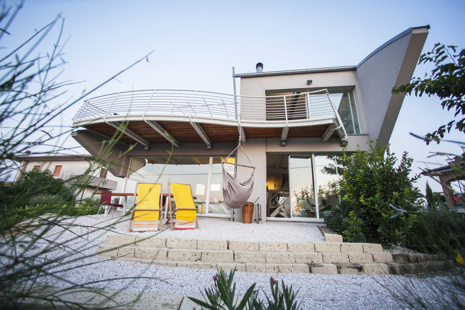 Villa nelle Marche, RoccAtelier Associati RoccAtelier Associati Modern houses