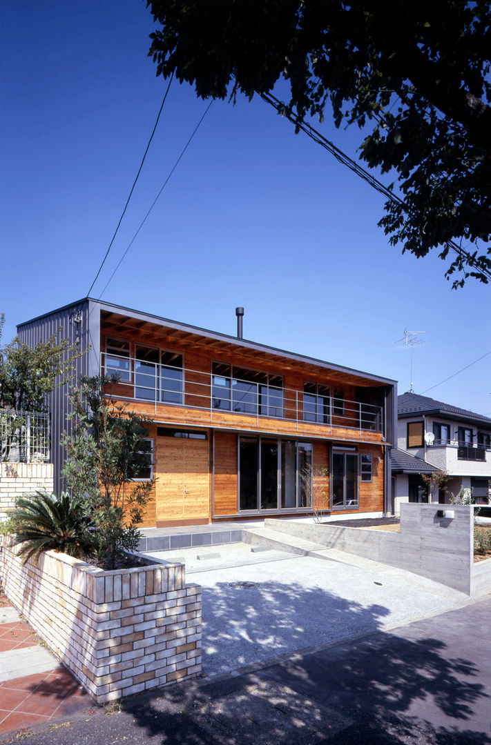 板倉の家, HAN環境・建築設計事務所 HAN環境・建築設計事務所 Ausgefallene Häuser Holz Holznachbildung