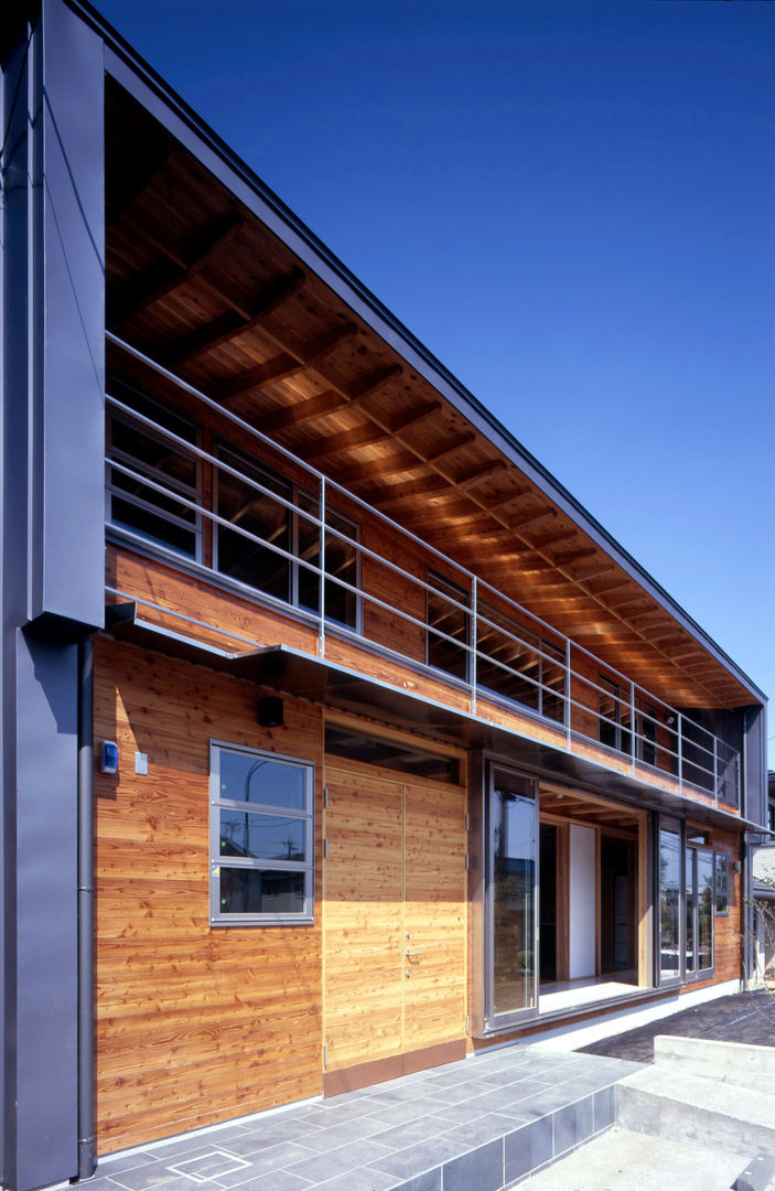 板倉の家, HAN環境・建築設計事務所 HAN環境・建築設計事務所 Casas de estilo ecléctico Madera Acabado en madera