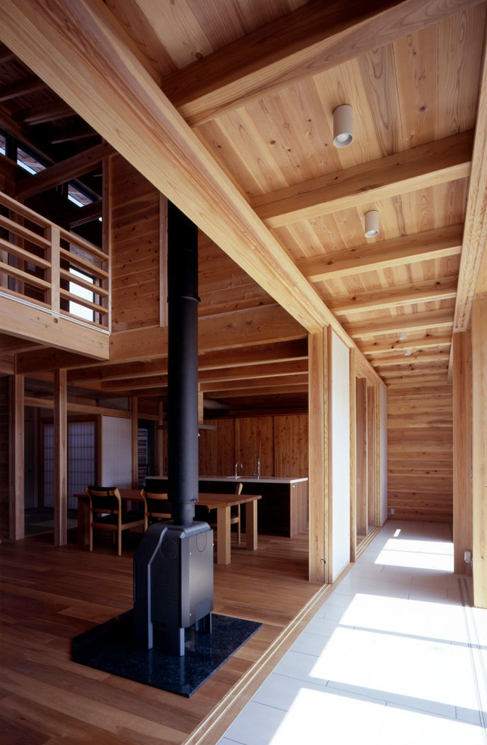 板倉の家, HAN環境・建築設計事務所 HAN環境・建築設計事務所 Eclectic style bathroom Wood Wood effect