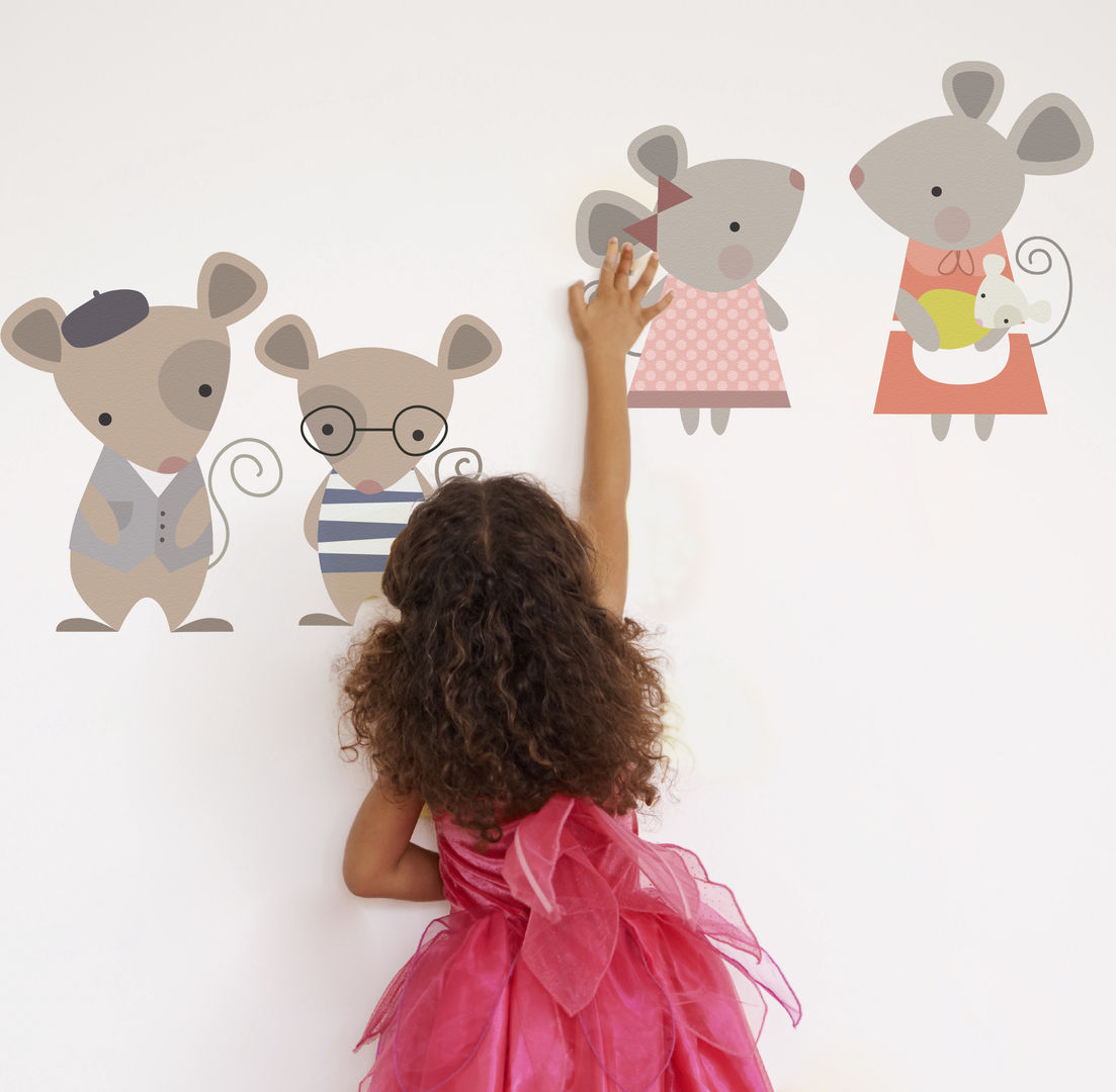 Mouse Family Fabric Wall Sticker SnuggleDust Studios Nowoczesny pokój dziecięcy Akcesoria i dekoracje