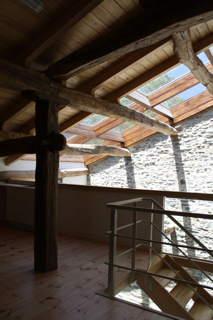 Rehabilitación de Caserío en Bergara (Guipuzcoa), Lidera domÉstica Lidera domÉstica Rustic style house