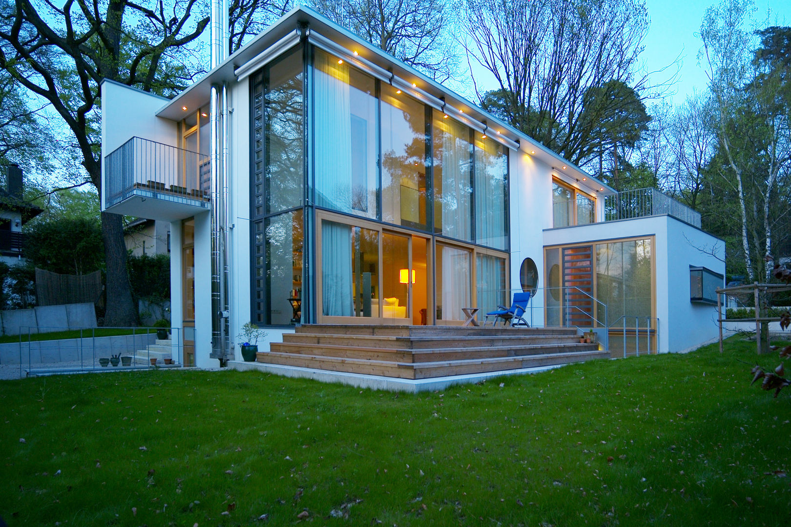 Wohnhaus Heinrich-Delp Straße, Kramm + Strigl Architekten und Stadtplaner Kramm + Strigl Architekten und Stadtplaner Modern houses