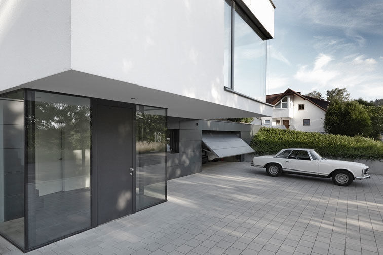 Haus F1, Architekturbüro Peter Fischer Architekturbüro Peter Fischer Garajes modernos