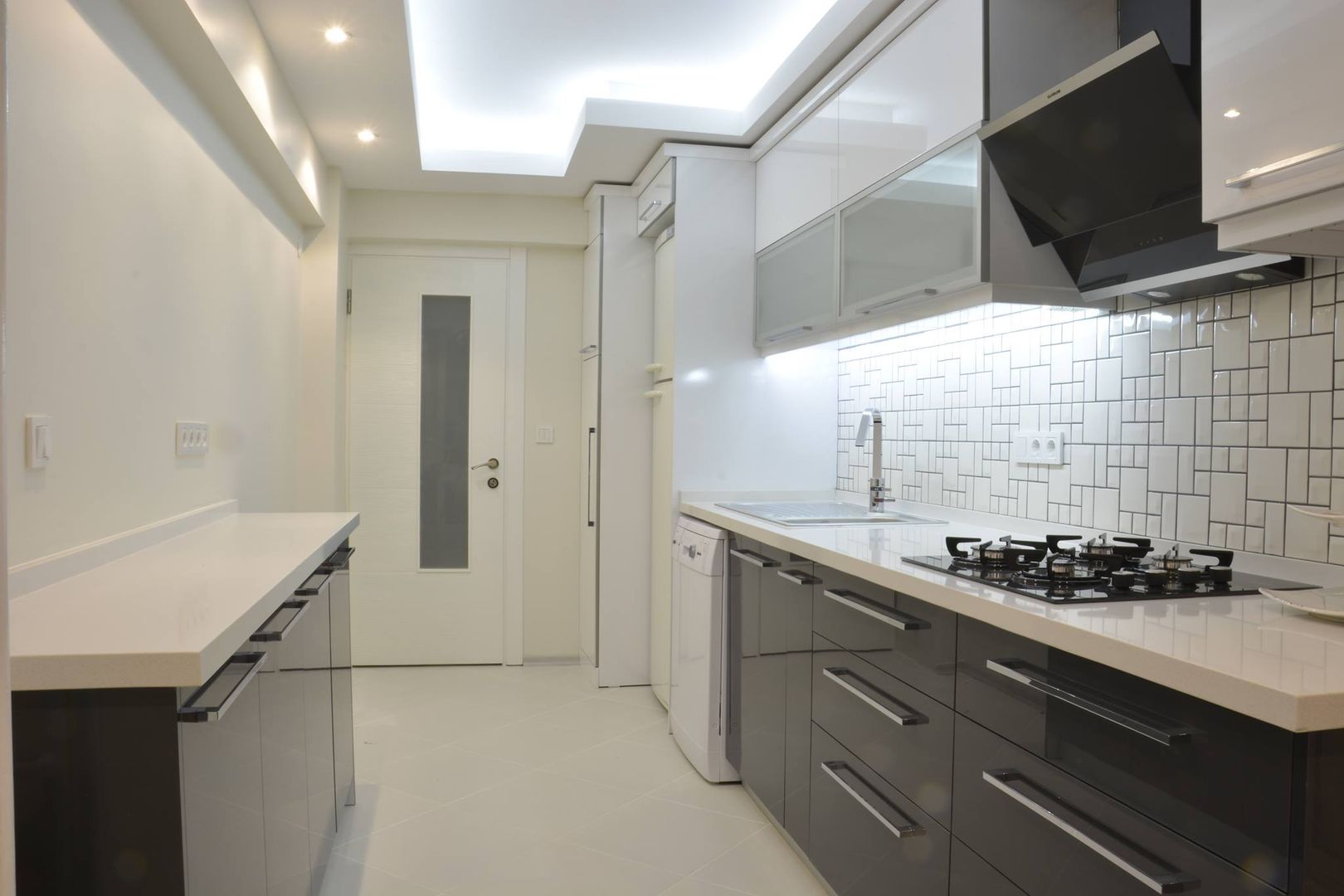 Narlıdere'de Yeni Bir Yaşam, İzmir, ACS Mimarlık ACS Mimarlık Minimalist Mutfak