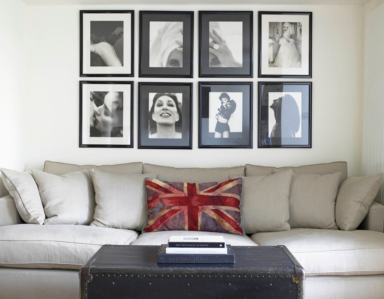Sofa design, Richmond Place, London Concept Interior Design & Decoration Ltd Вітальня