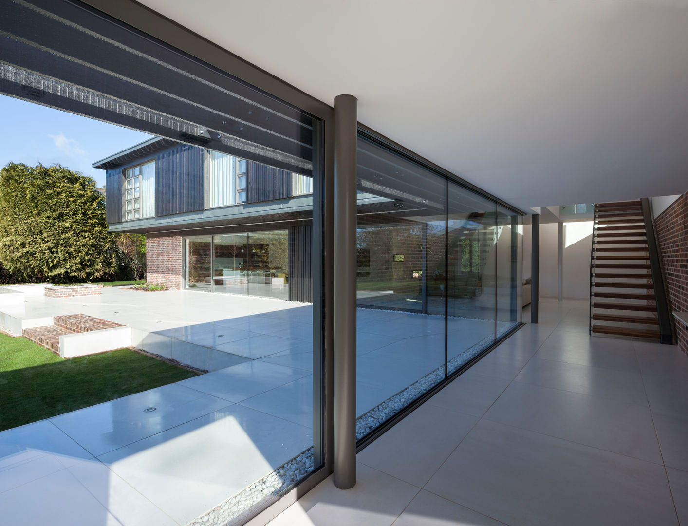 A Dreamy Private House Project in Cardiff, LOYN+CO ARCHITECTS LOYN+CO ARCHITECTS