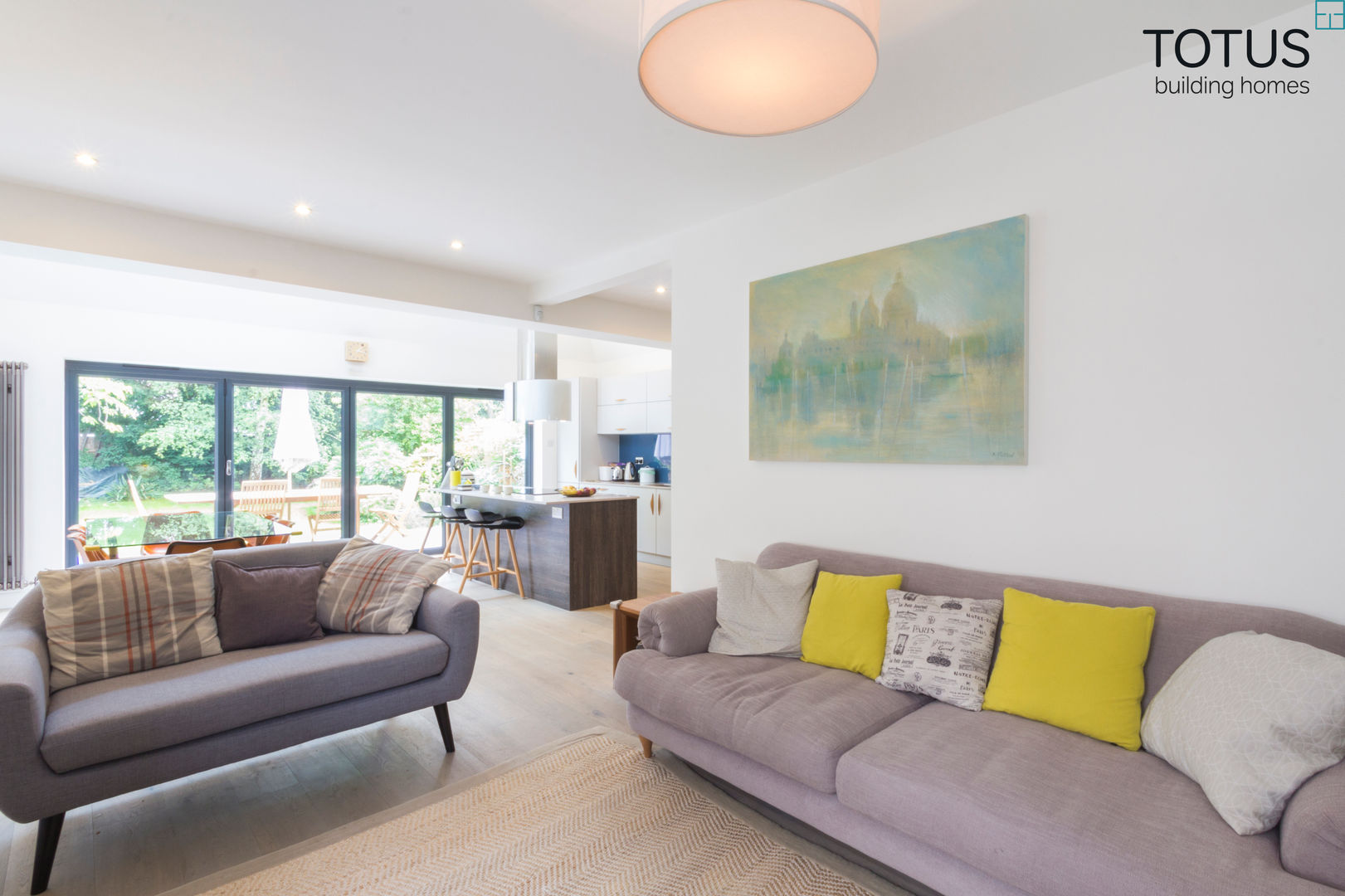 New life for a 1920s home - extension and full renovation, Thames Ditton, Surrey, TOTUS TOTUS Living room