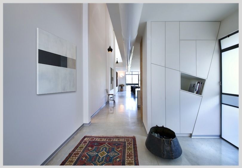 Casa Neuman, Capital Conceptual Capital Conceptual Modern corridor, hallway & stairs