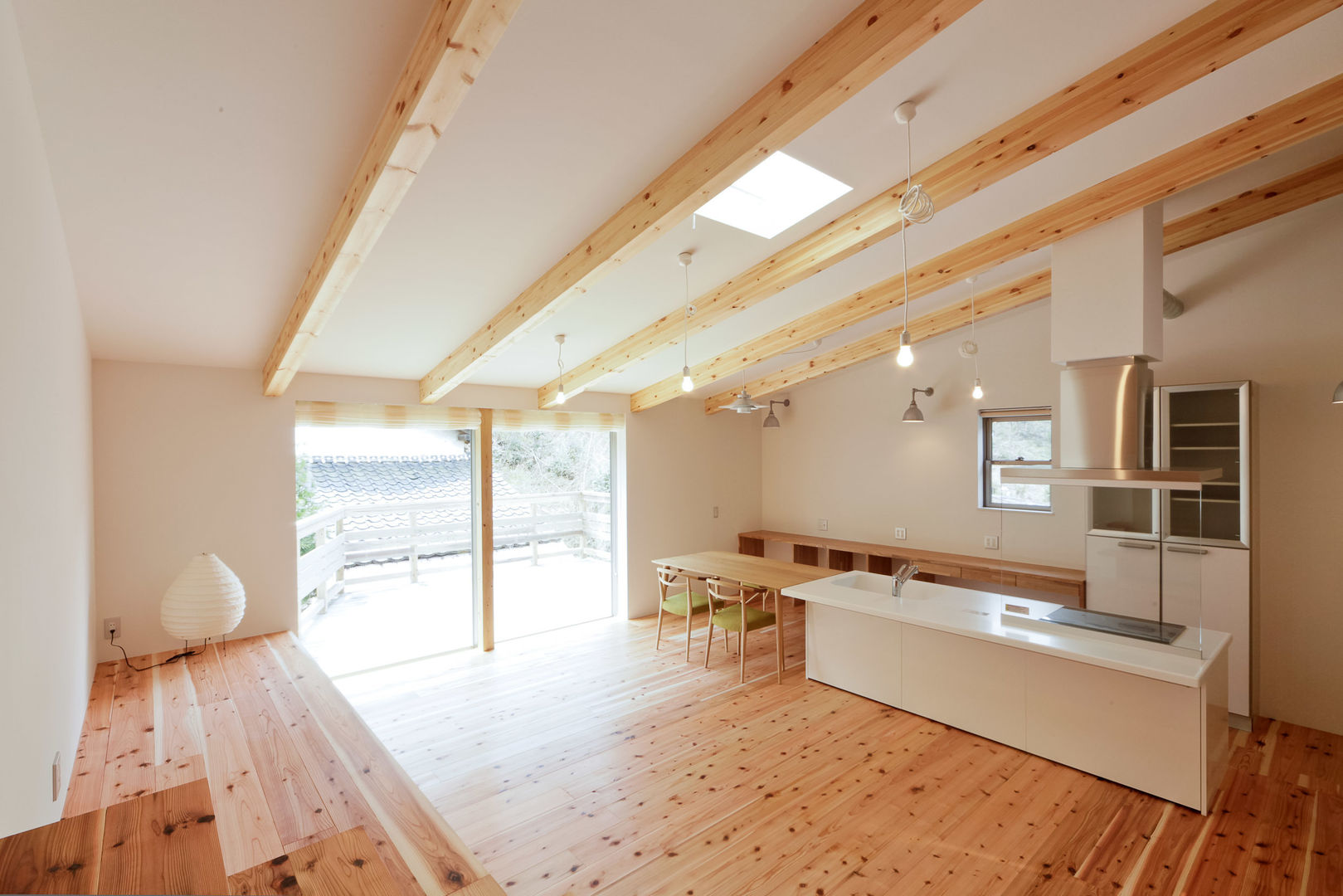 野洲の住宅, 奥村幸司建築設計室 奥村幸司建築設計室 Modern living room