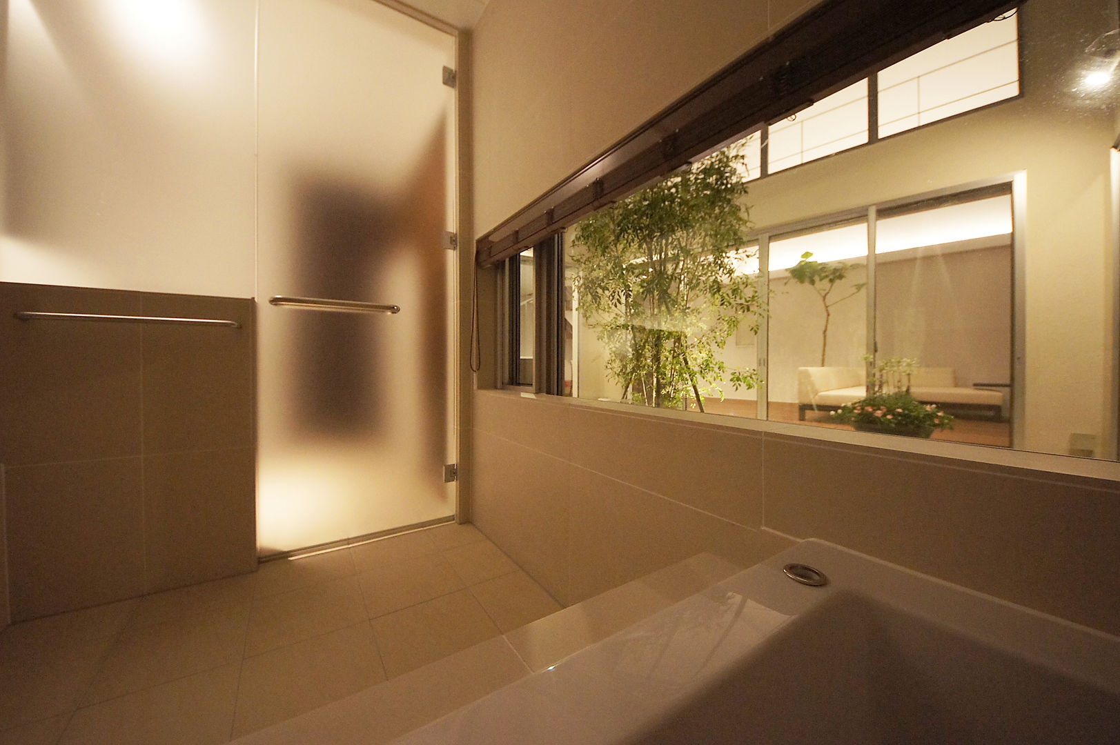 癒しのバスルーム TERAJIMA ARCHITECTS／テラジマアーキテクツ モダンスタイルの お風呂