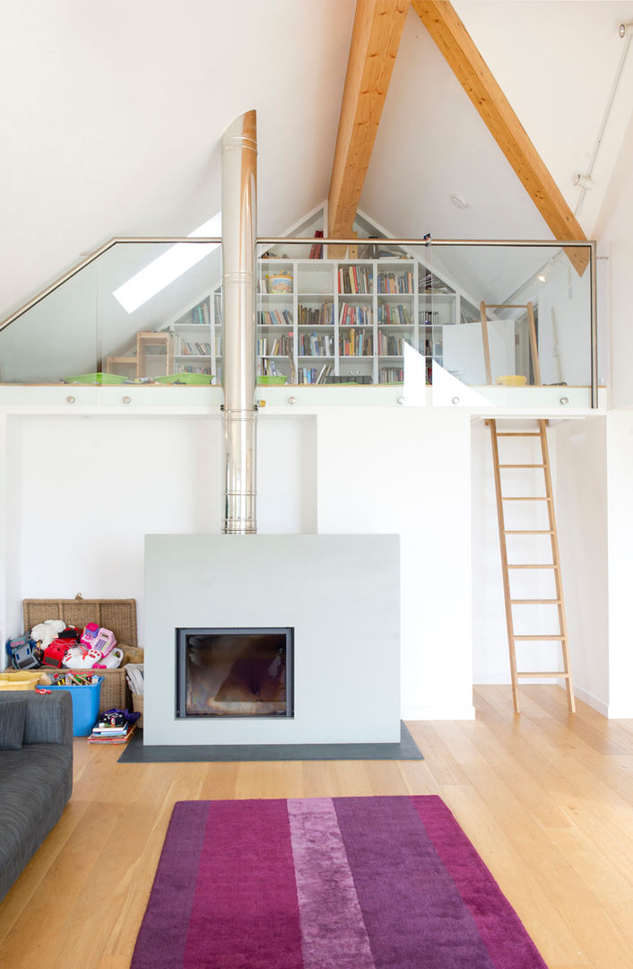 Contemporary Home, Bude, Cornwall homify ห้องนั่งเล่น