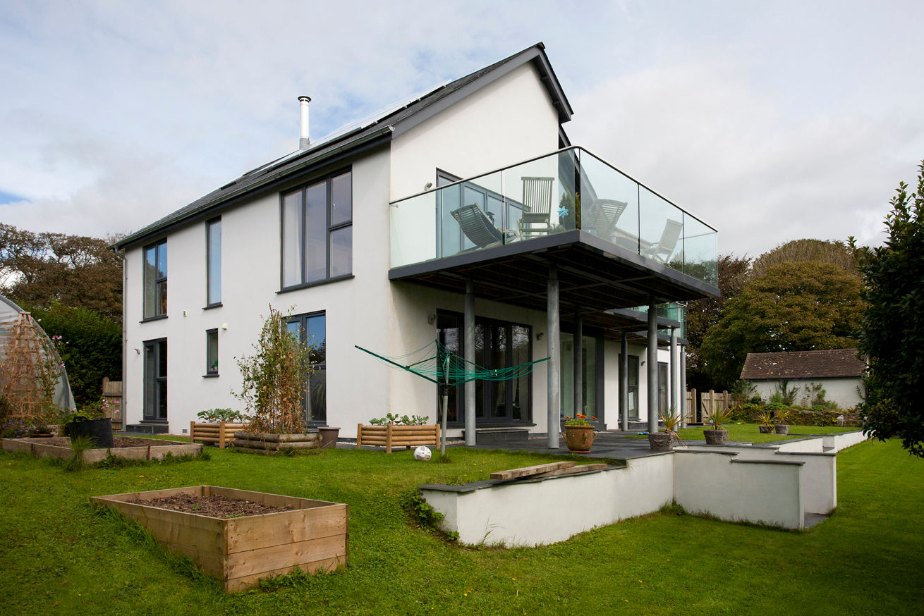 Contemporary Home, Bude, Cornwall homify Modern houses