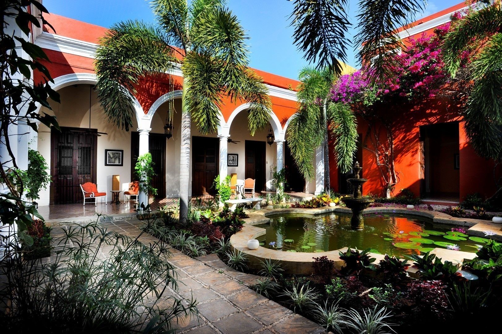 Hotel Villa Mérida, Taller Estilo Arquitectura Taller Estilo Arquitectura Powierzchnie handlowe Hotele