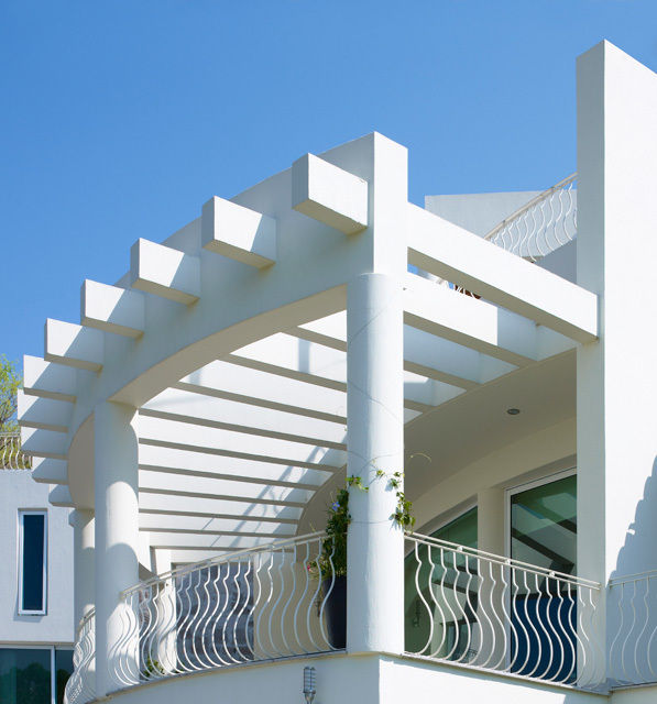 TERRAZA Excelencia en Diseño Balcones y terrazas de estilo moderno