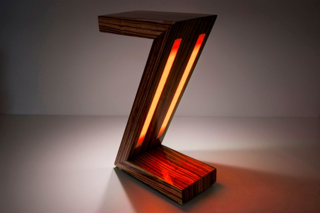 ZETA, Luxelt Luxelt Estudios y despachos clásicos Madera Acabado en madera Iluminación