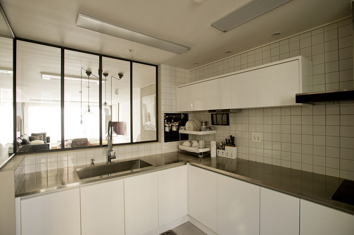 homify Modern Kitchen